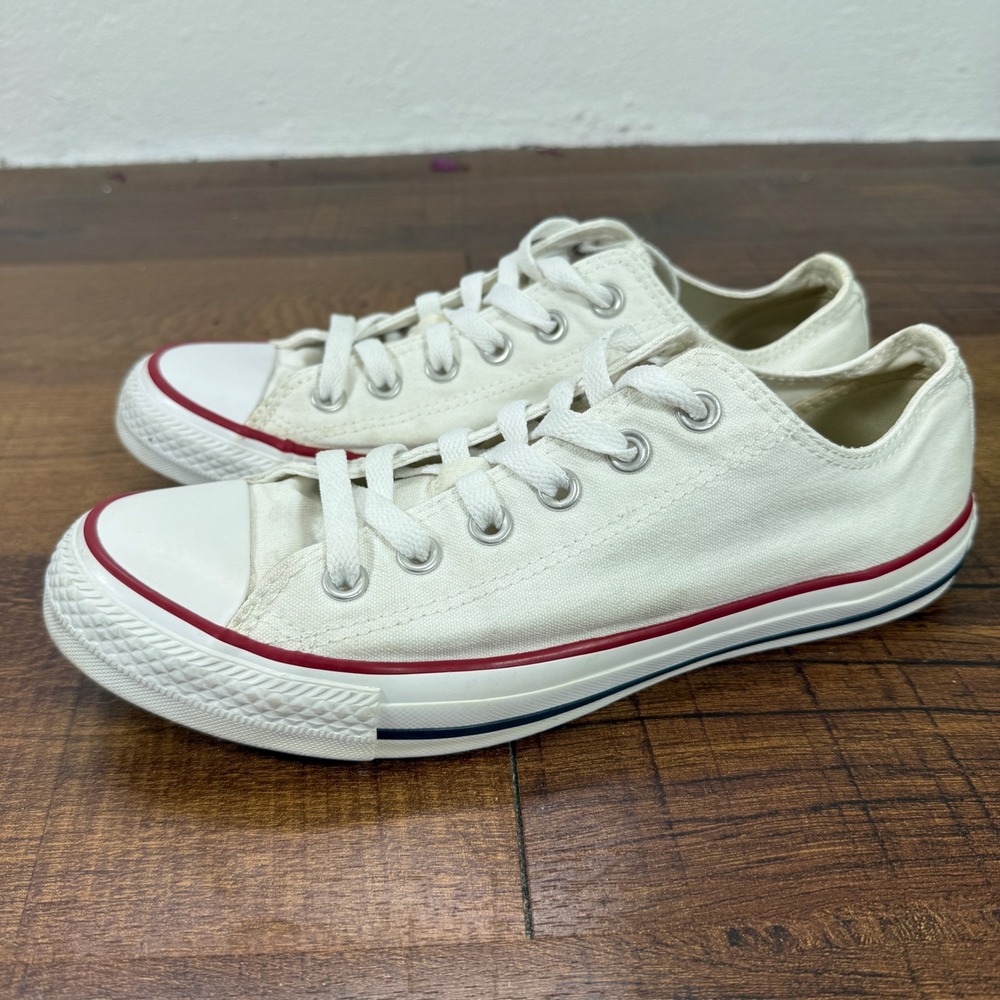 Converse Chuck Taylor All Star Women 9 White Low Top Canvas Sneakers W7652